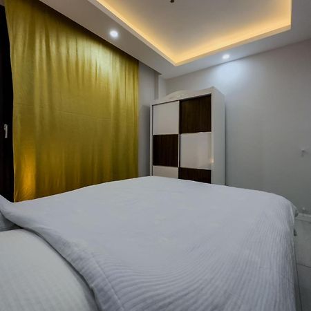 Havalimanina Yakin 1+1 Lux Suite Aksu  외부 사진
